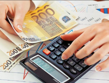 Επιπρόσθετος φόρος 1.260 ευρώ σε κάθε χρεωστική δήλωση 